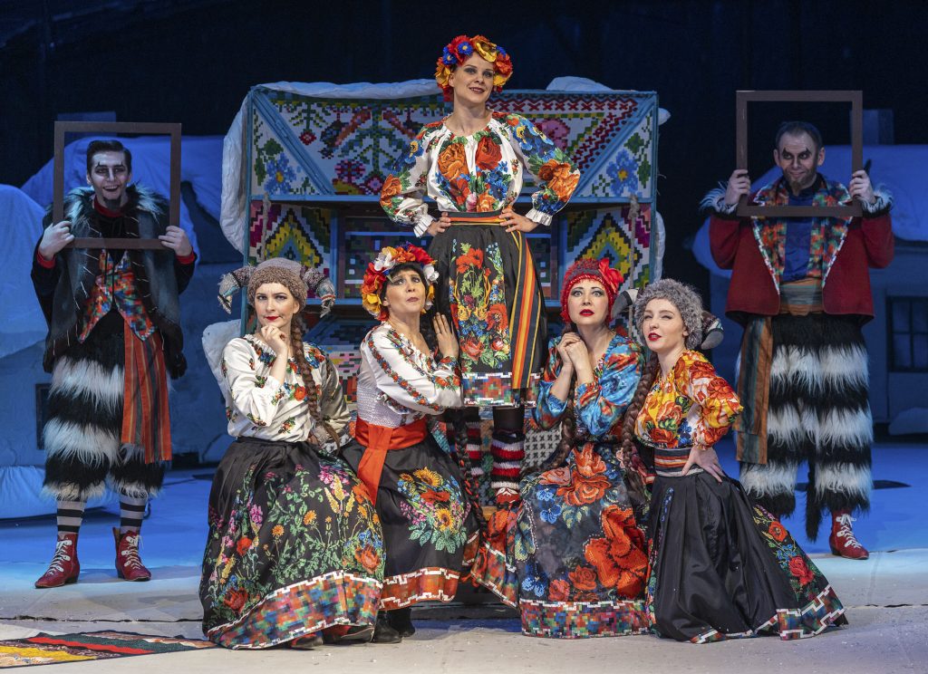 Фото из галлереи