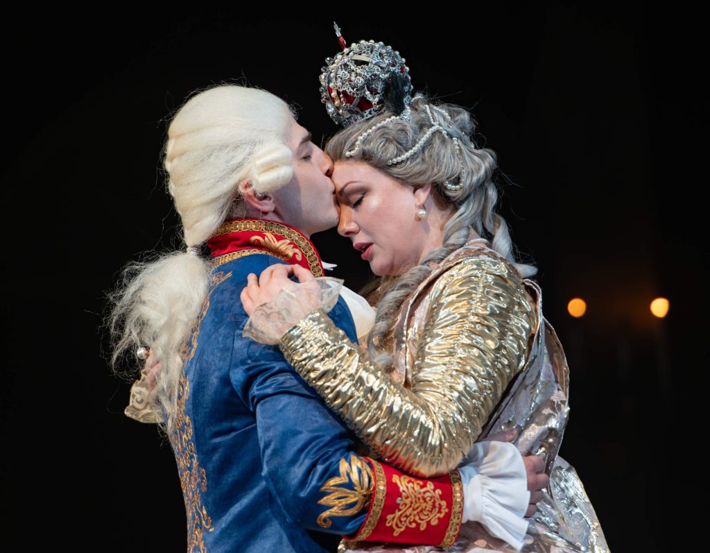 Фото из галлереи