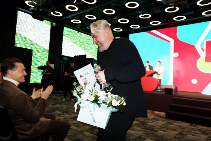 От пап и мам прилетело... Муха-Цокотуха на БДФ